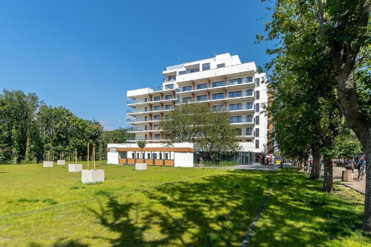 Aquamarina Prima 12 By Renters Apartment Miedzyzdroje Exterior foto